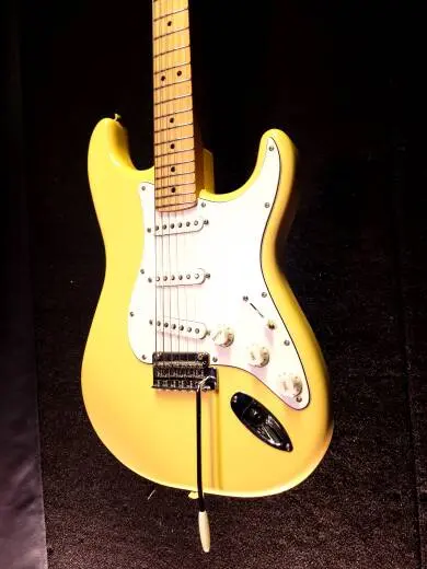Fender - 014-4502-534 2